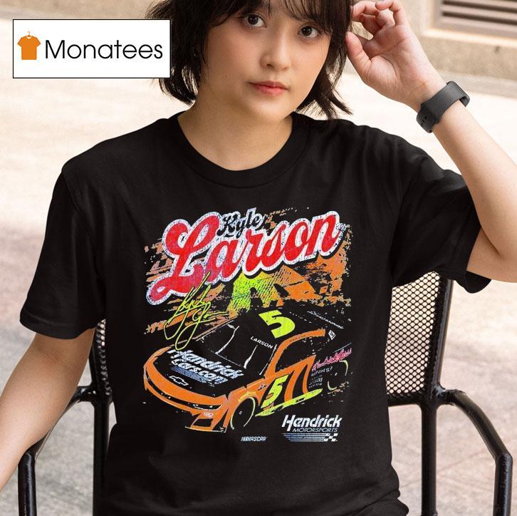 Kyle Larson Hendrickcars Darlington Hendrick Motorsports Nascar Signature T Shirt