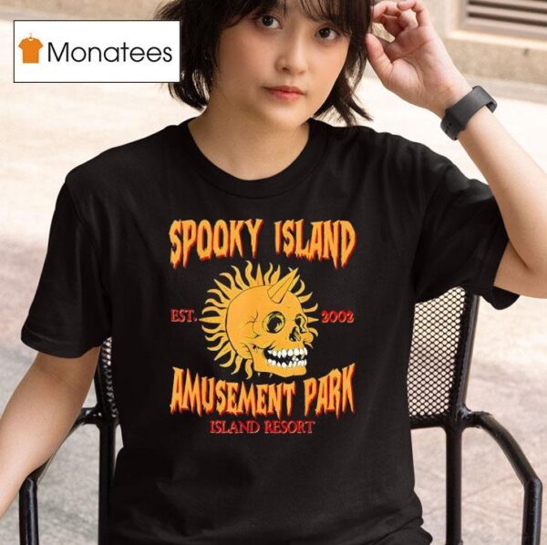 Spooky Island Retro Halloween Skull S Halloween Summerween T Shirt