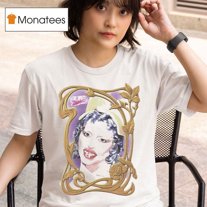  Ashnikko Bucktooth Smoochies T Shirt