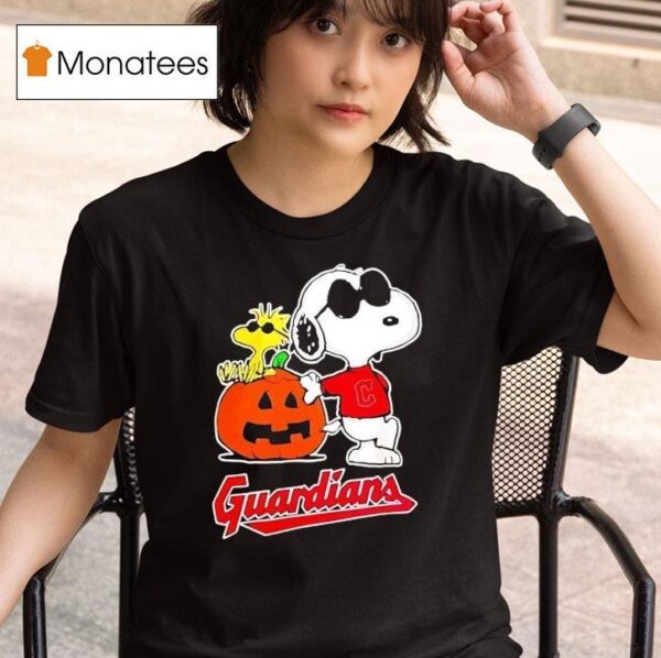 Cleveland Guardians Snoopy Woodstock Pumpkin Halloween T Shirt