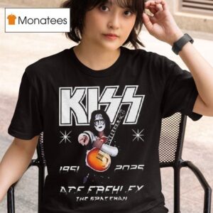 Ace Frehley Memorial Kiss The Spaceman Rip Rock Legend Pullover Gift For Fan T Shirt