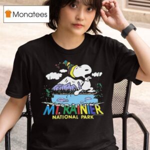 Peanuts Snoopy X Mount Rainier National Park T Shirt