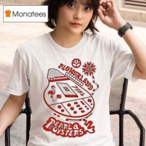 Pearl The Oysters Flowerland T Shirt