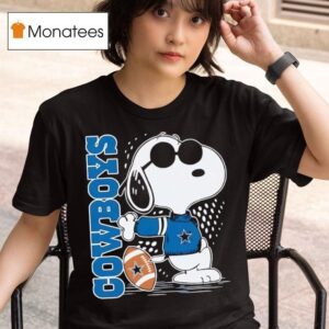 Snoopy With Dallas Cowboys Baseball Logo T Shirt