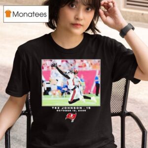 Tez Johnson Tampa Bay Buccaneers Football Photo T Shirt