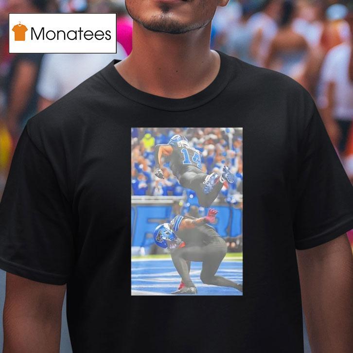 Amon Ra St Brown And Jahmyr Gibbs Superman Fly Detroit Lions T Shirt Amon Ra St Brown And Jahmyr Gibbs Superman Fly Detroit Lions T Shirt