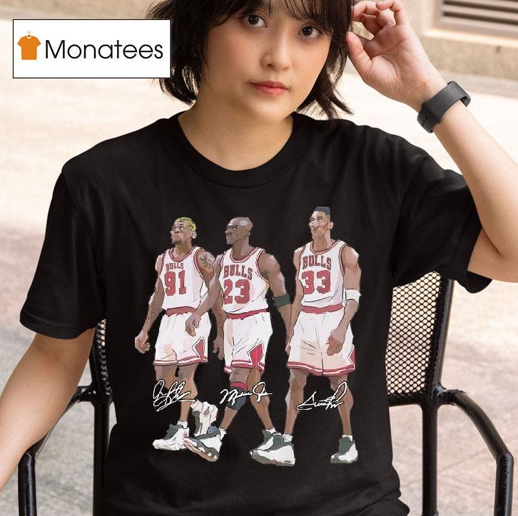 Original Chicago Bulls Dennis Rodman Michael Jordan And Famer Scottie Pippen Signatures T Shirt