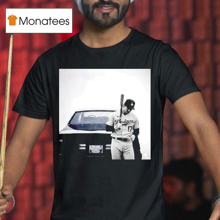 Shohei Ohtani Los Angeles Dodgers Player Standing Vintage Car Photograph T Shirt Shohei Ohtani Los Angeles Dodgers Player Standing Vintage Car Photograph T Shirt