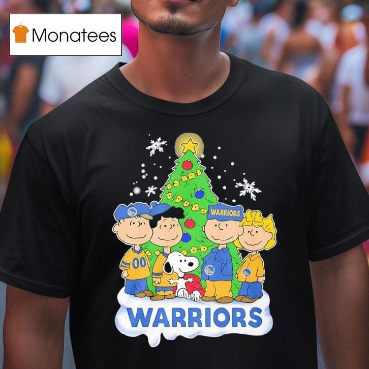 Peanuts Comic Christmas Tree In Golden State Warriors Graphic T Shirt Peanuts Comic Christmas Tree In Golden State Warriors Graphic T Shirt
