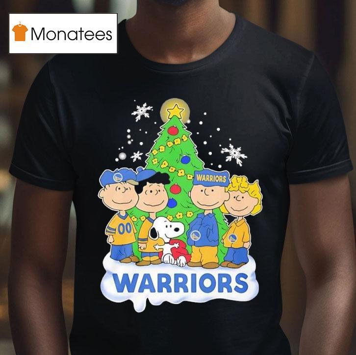 Peanuts Comic Christmas Tree In Golden State Warriors Graphic T Shirt Peanuts Comic Christmas Tree In Golden State Warriors Graphic T Shirt