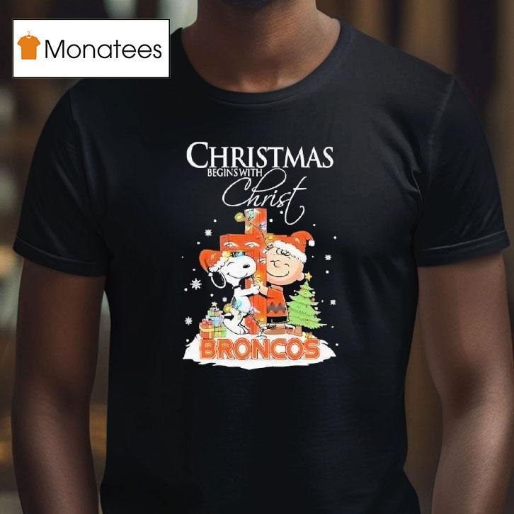 Snoopy And Charlie Brown X Denver Broncos With Christmas T Shirt Snoopy And Charlie Brown X Denver Broncos With Christmas T Shirt