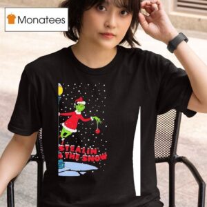 Grinch Stealin In The Snow Christmas T Shirt