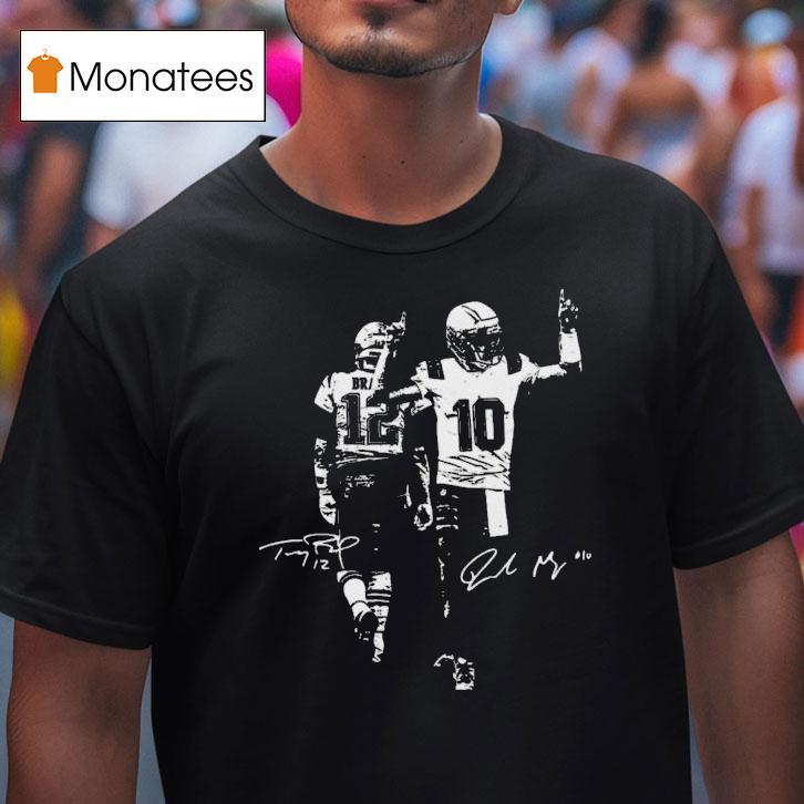 Drake Maye And Tom Brady New England Patriots Black And White Photo Signatures T Shirt Drake Maye And Tom Brady New England Patriots Black And White Photo Signatures T Shirt