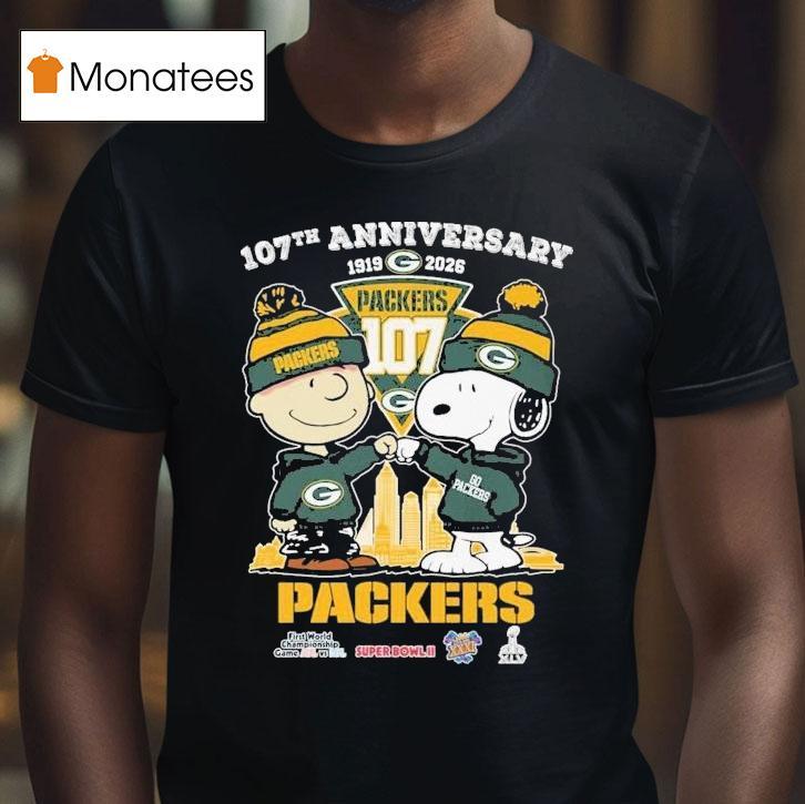 Snoopy And Charlie Brown The Peanuts Green Bay Packers Th Anniversary T Shirt Snoopy And Charlie Brown The Peanuts Green Bay Packers Th Anniversary T Shirt